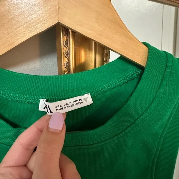 Zara Bright Green Ribbed Tank - Picture 3 of 3